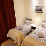 Διαμέρισμα Cozy In Center *