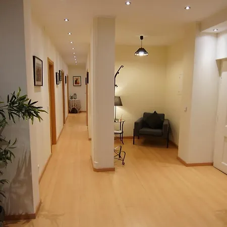 Cozy In Center Apartment Lisbon