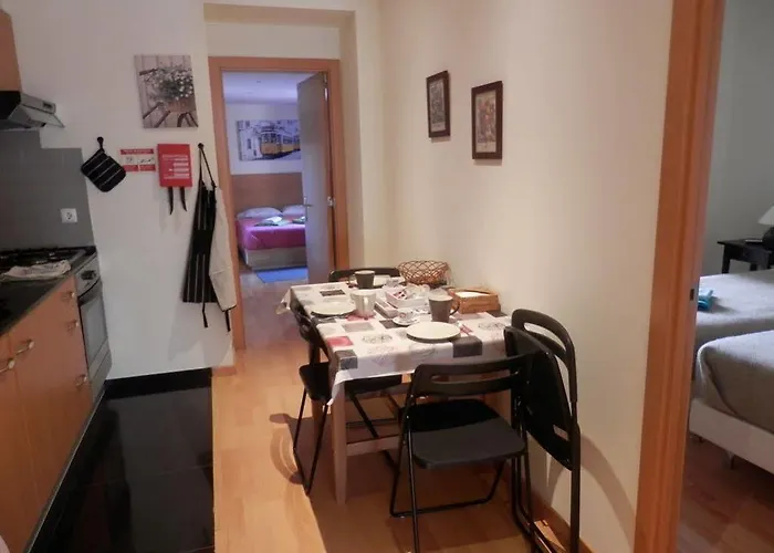 Апартаменты Cozy In Center Лиссабон