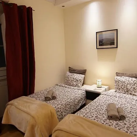 Cozy In Center Daire *